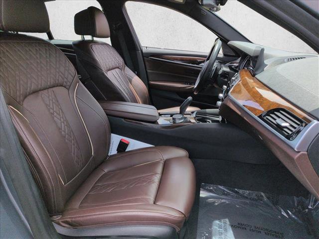 Used 2018 BMW 530e RWD image 23