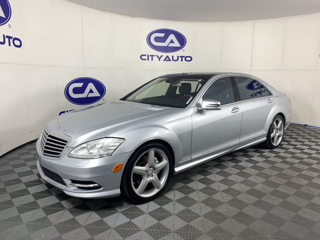 Used 2011 Mercedes-Benz S 550 image 7