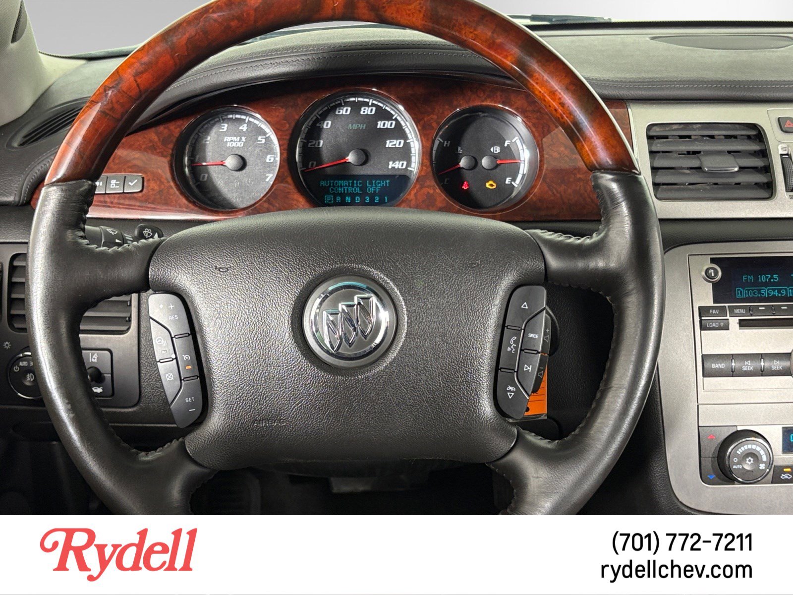 Used 2009 Buick Lucerne Super FWD image 13