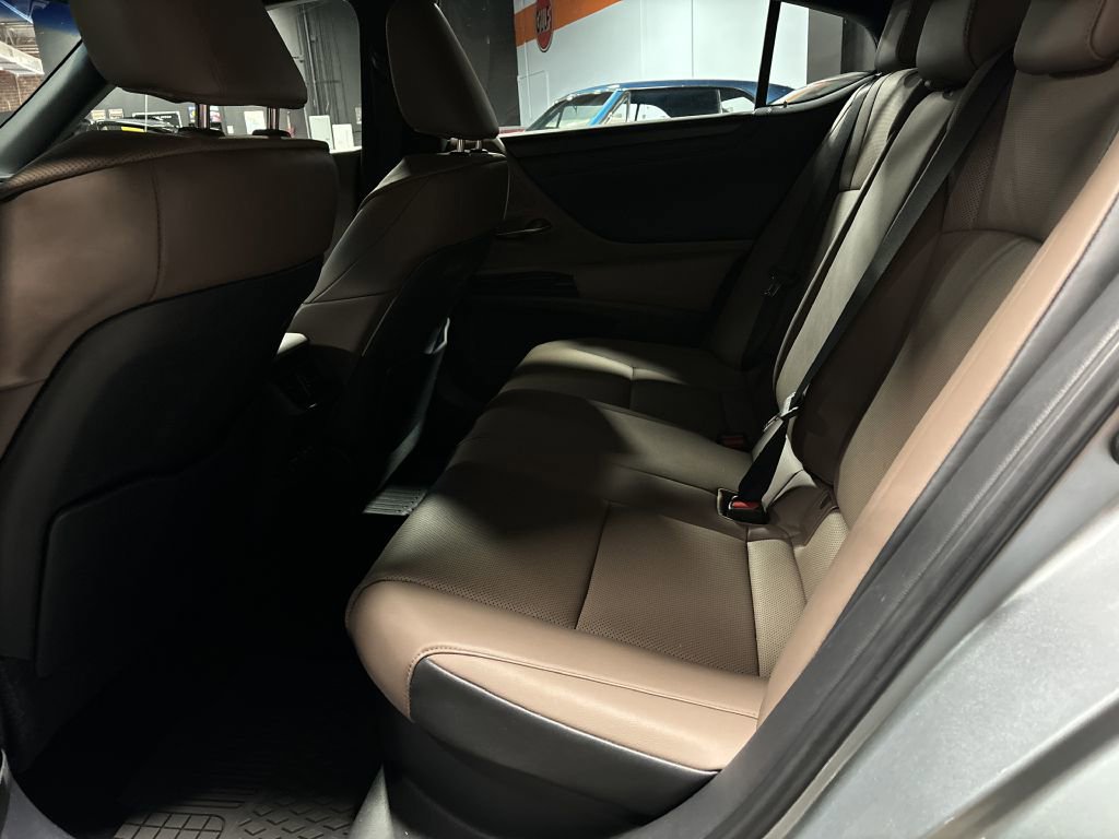 Used 2022 Lexus ES 300h w/ Premium Package FWD image 50