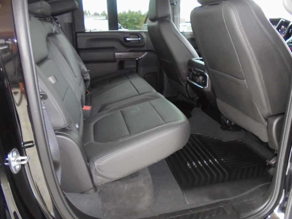 Used 2023 Chevrolet Silverado 3500 LTZ w/ LTZ Plus Package image 10