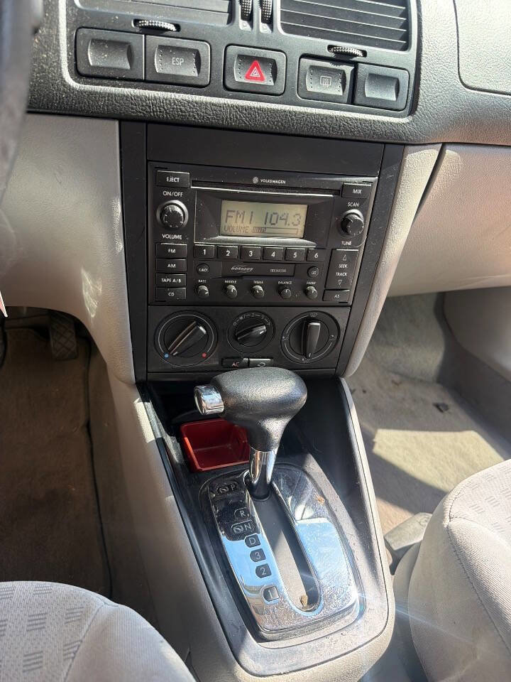 Used 2005 Volkswagen Jetta GLS image 19