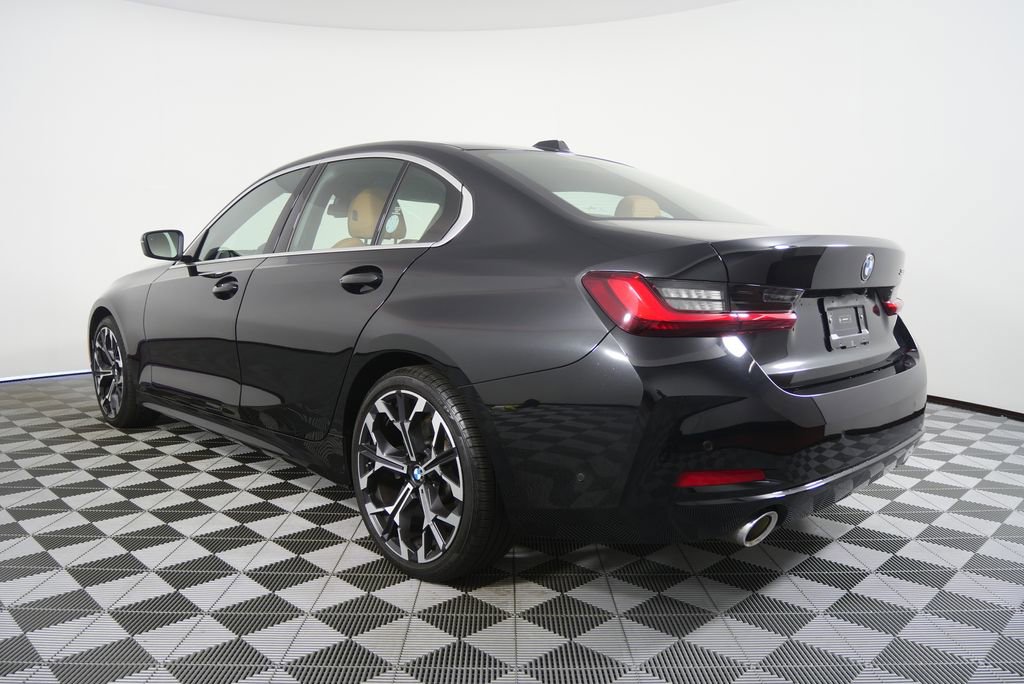 Certified 2025 BMW 330i Sedan RWD image 5