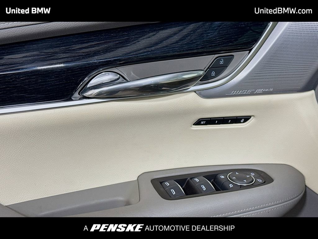 Used 2025 Cadillac XT6 Premium Luxury w/ Technology Package image 3