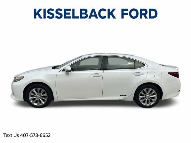 Used 2015 Lexus ES 300h w/ Premium Package w/Bamboo Trim FWD image 7