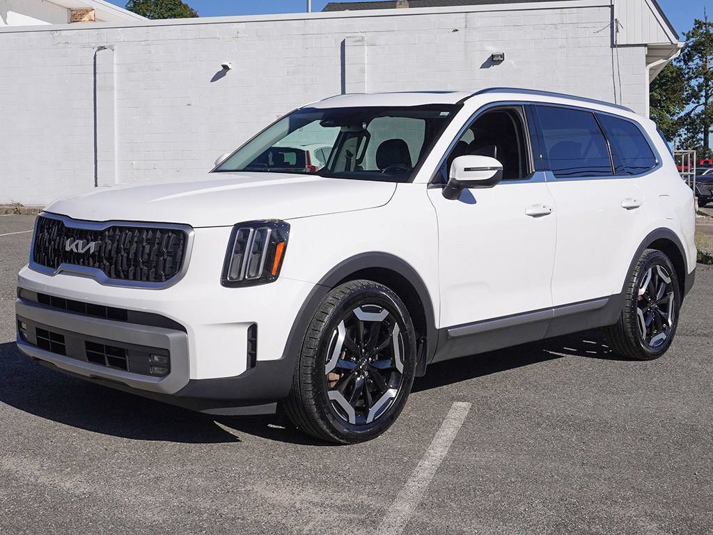 Used 2024 Kia Telluride EX X-Line AWD/4WD image 10