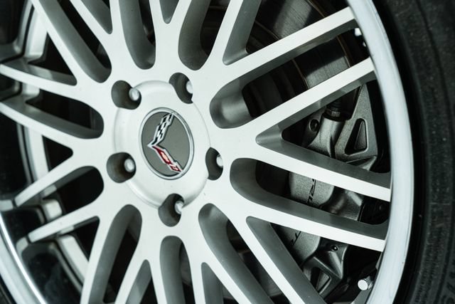 Used 2014 Chevrolet Corvette Stingray Coupe RWD image 22