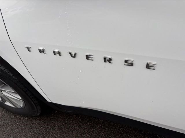 Used 2023 Chevrolet Traverse LT image 49