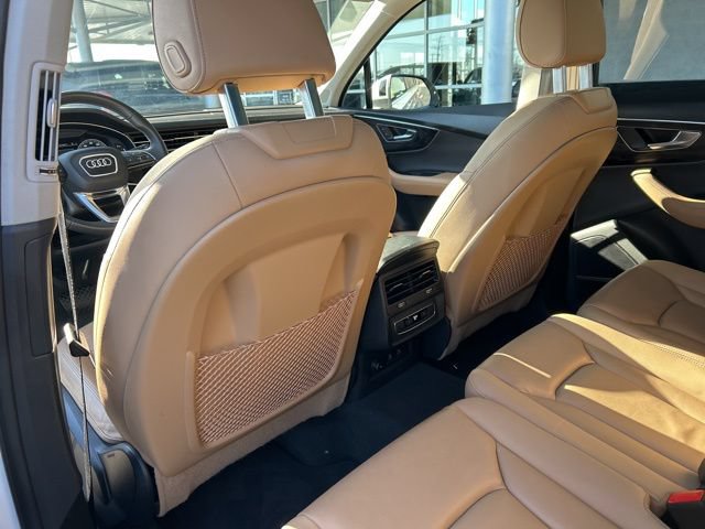 Used 2025 Audi Q7 3.0T Premium Plus AWD/4WD image 29