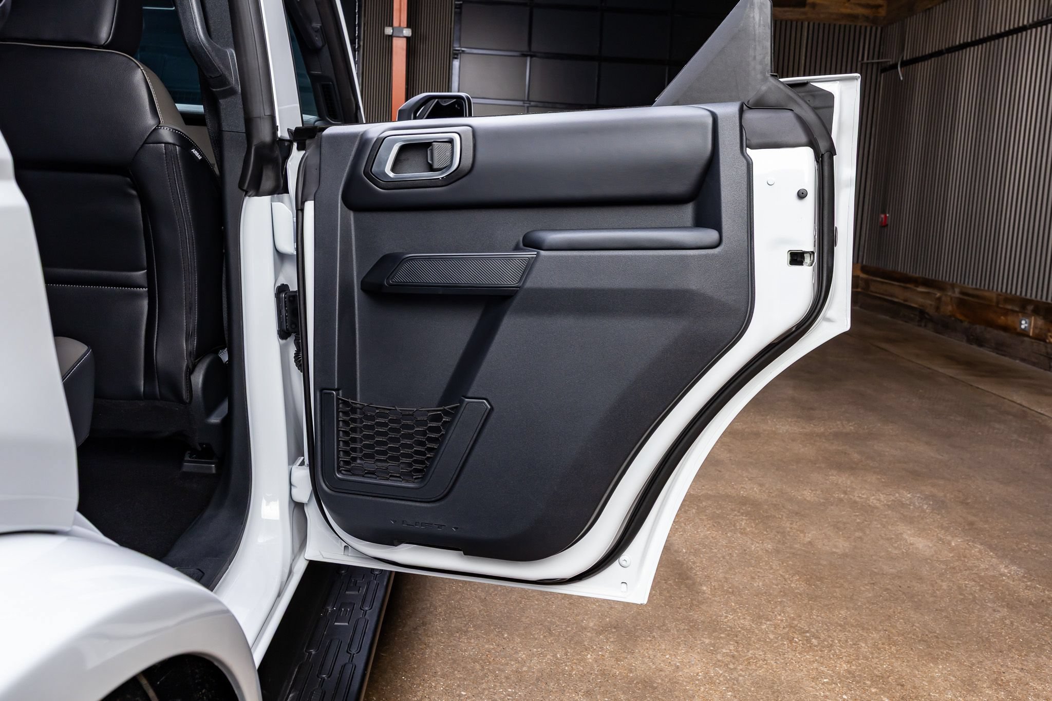 Used 2026 Ford Bronco Outer Banks AWD/4WD image 37