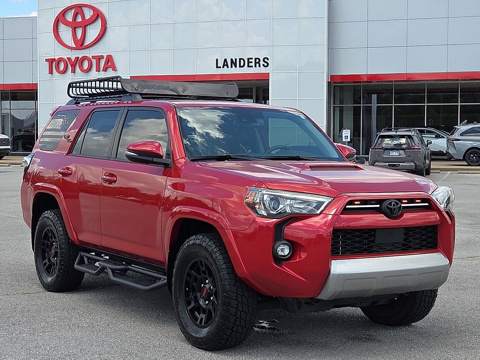 Used 2022 Toyota 4Runner TRD Off-Road Premium w/ Moonroof Package AWD/4WD image 1