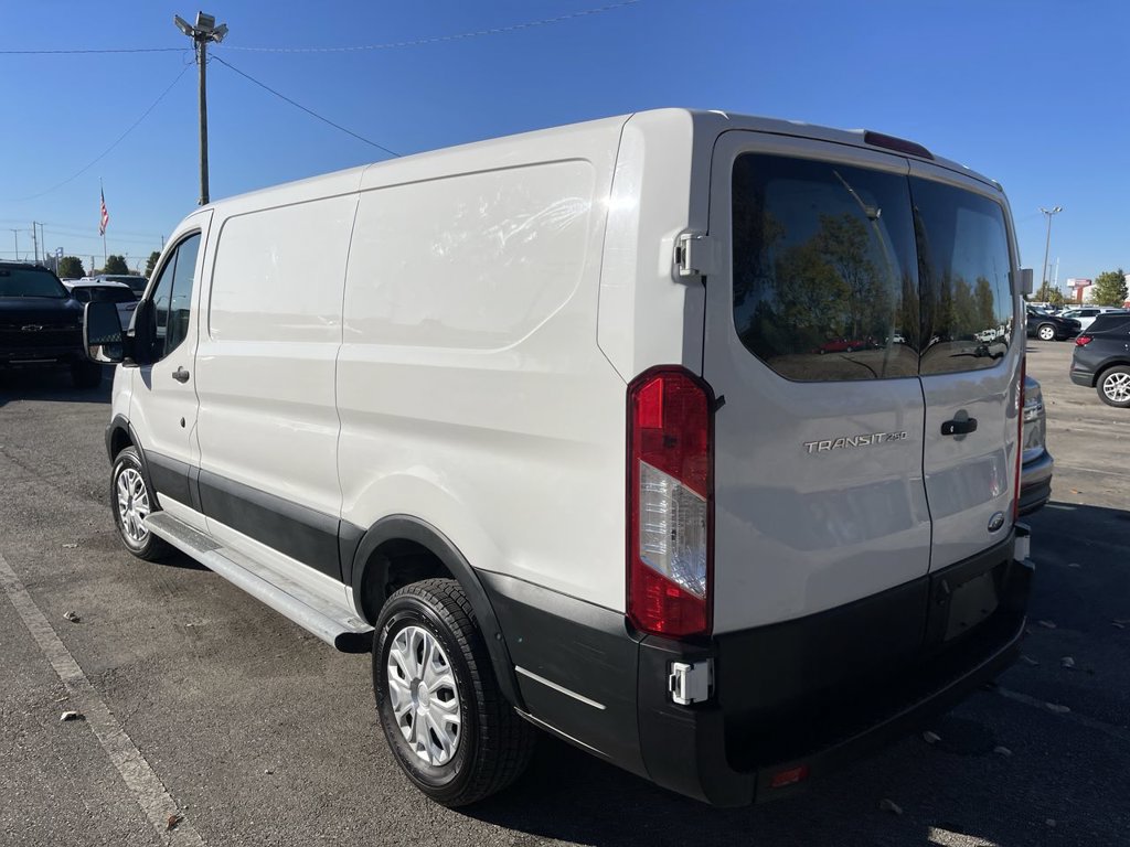 Used 2019 Ford Transit 250 130 Low Roof w/ Exterior Upgrade Package RWD image 8