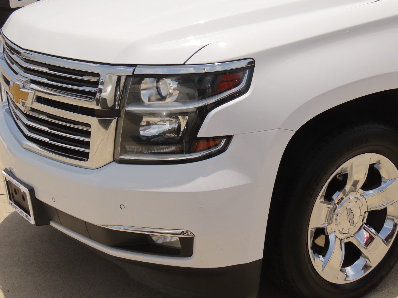 Used 2016 Chevrolet Tahoe LT w/ Texas Edition Package RWD image 3