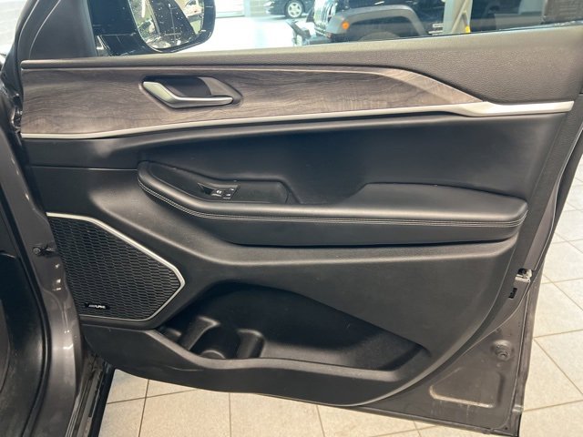 Used 2021 Jeep Grand Cherokee L Limited image 14