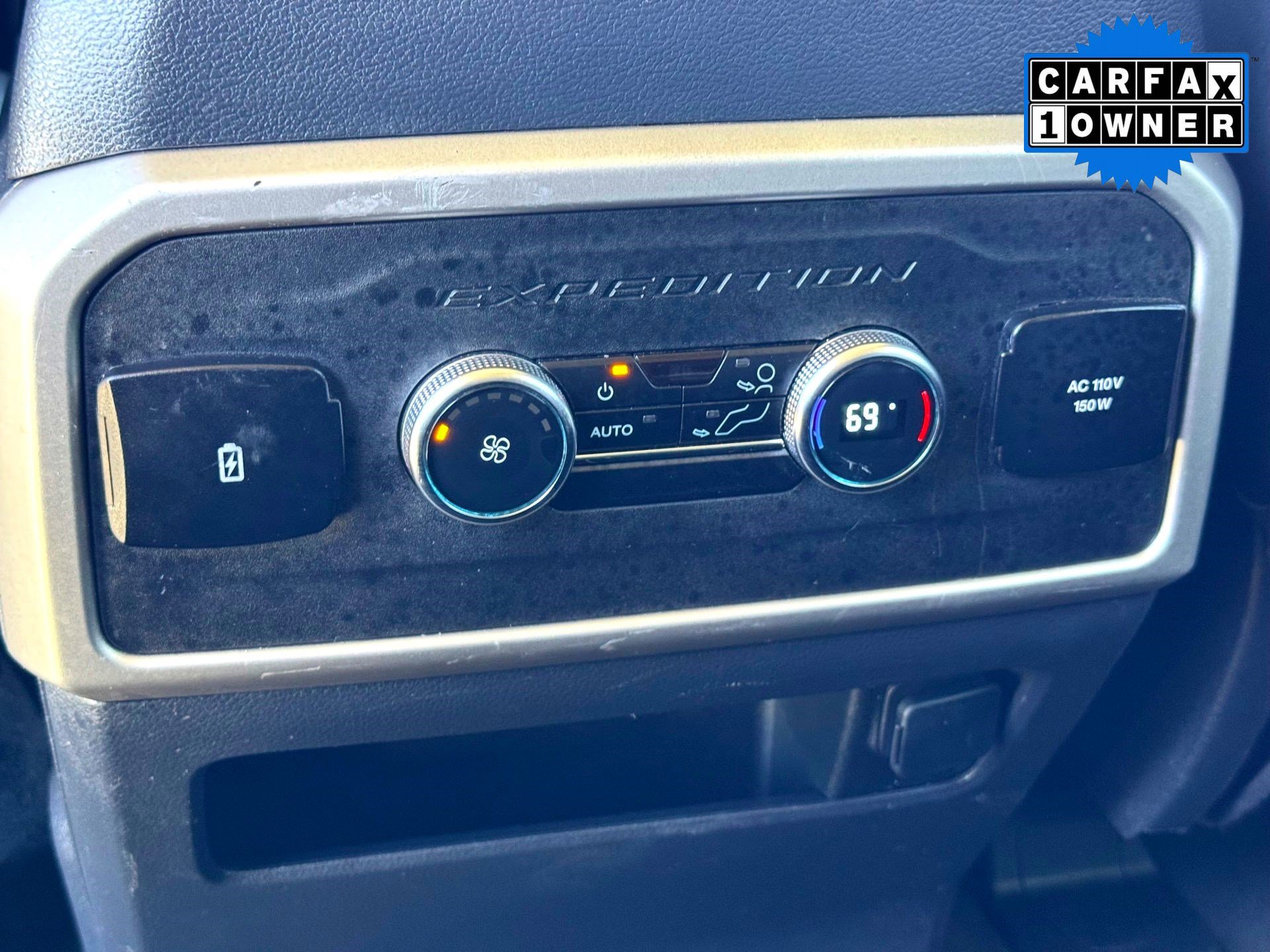 Used 2024 Ford Expedition Max XLT image 19