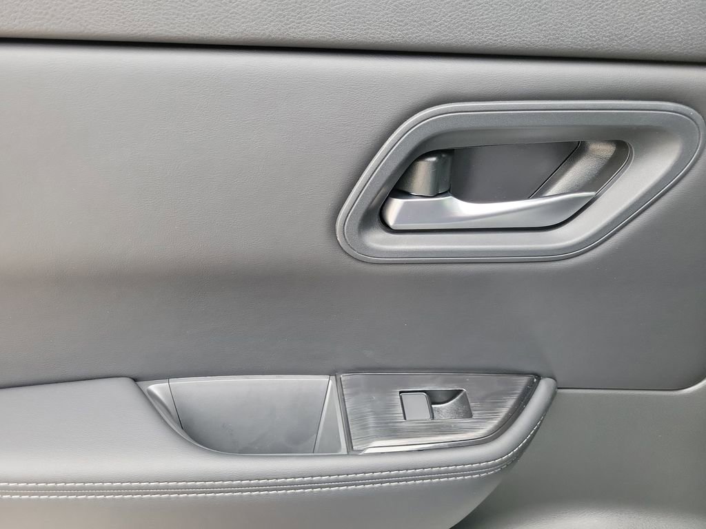 New 2026 Nissan Rogue SV image 13