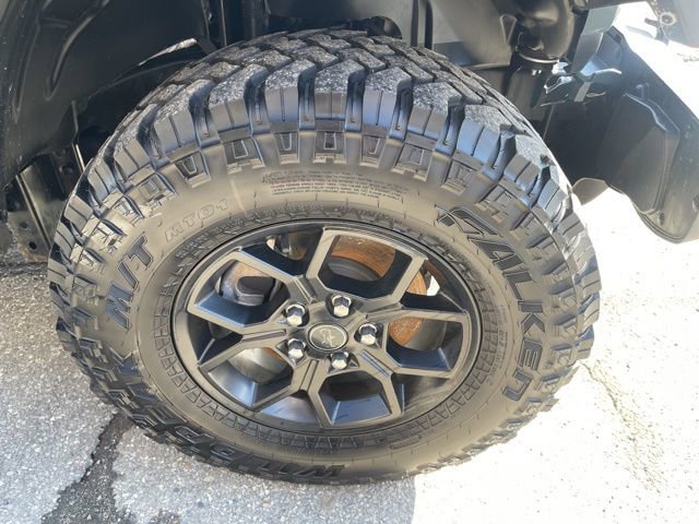 Used 2024 Jeep Wrangler Willys image 25