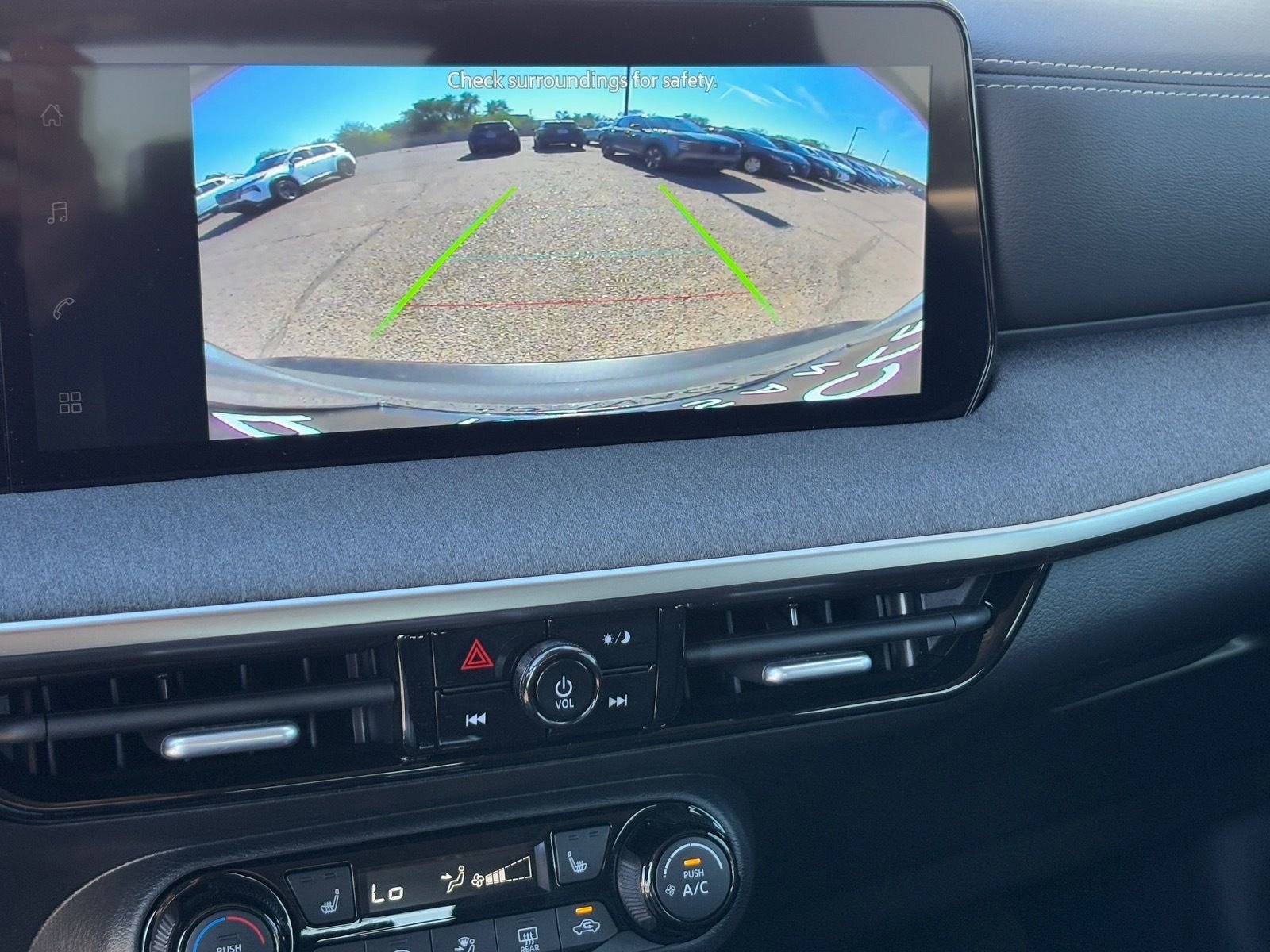 New 2026 Nissan Kicks SV w/ SV Premium Package image 25