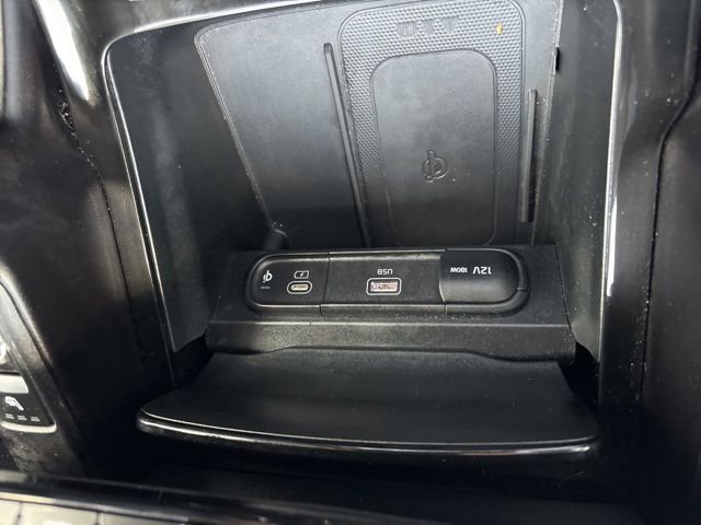 Certified 2025 Kia Telluride S FWD image 19