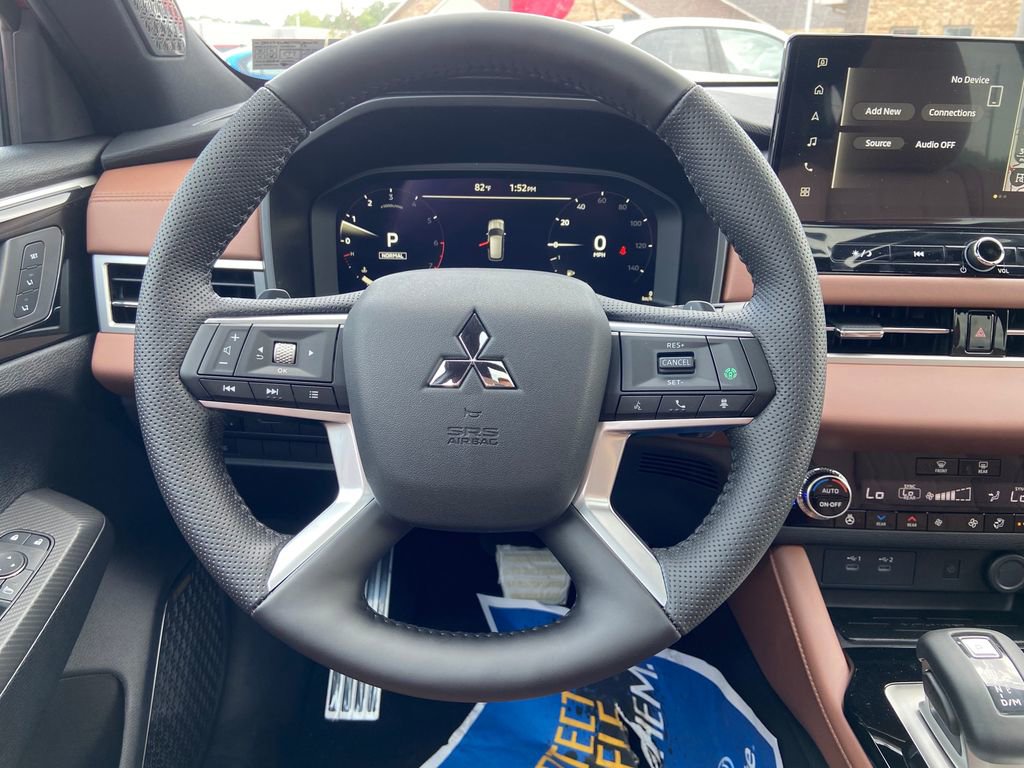 New 2026 Mitsubishi Outlander AWD image 24