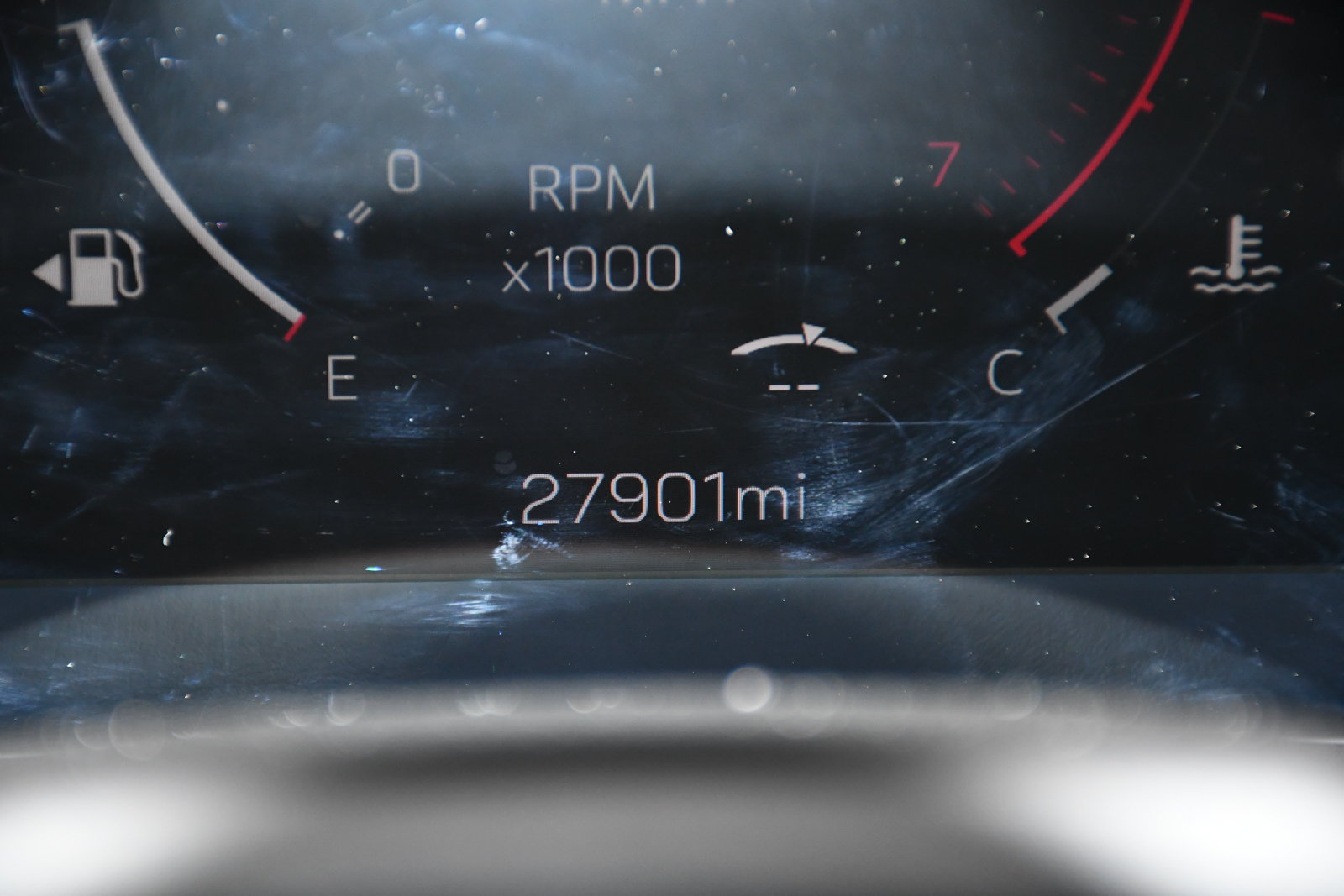 Used 2025 GMC Yukon AT4 AWD/4WD image 18