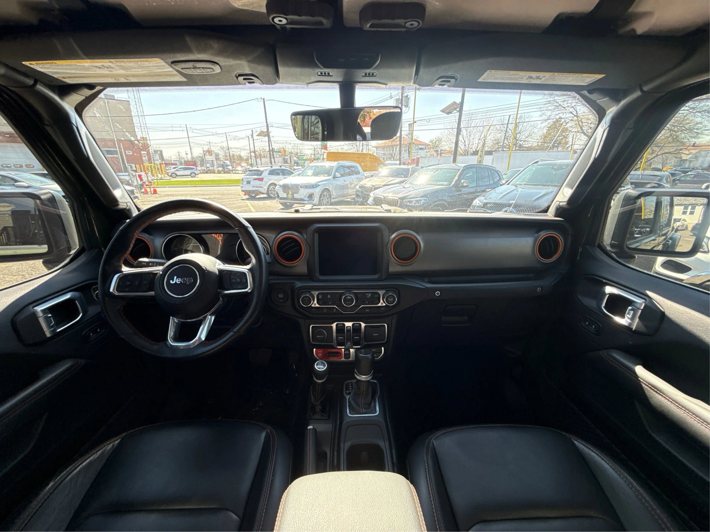 Used 2022 Jeep Gladiator Mojave w/ Cold Weather Group image 29