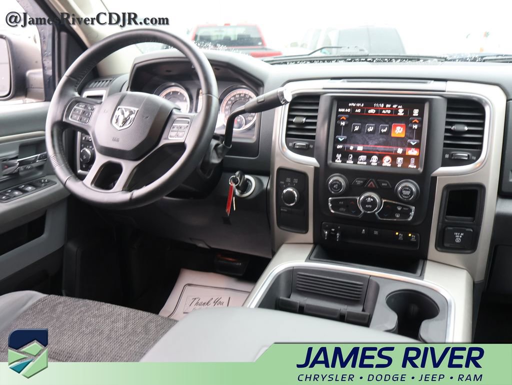 Used 2017 RAM 2500 Big Horn w/ Sport Appearance Group AWD/4WD image 13