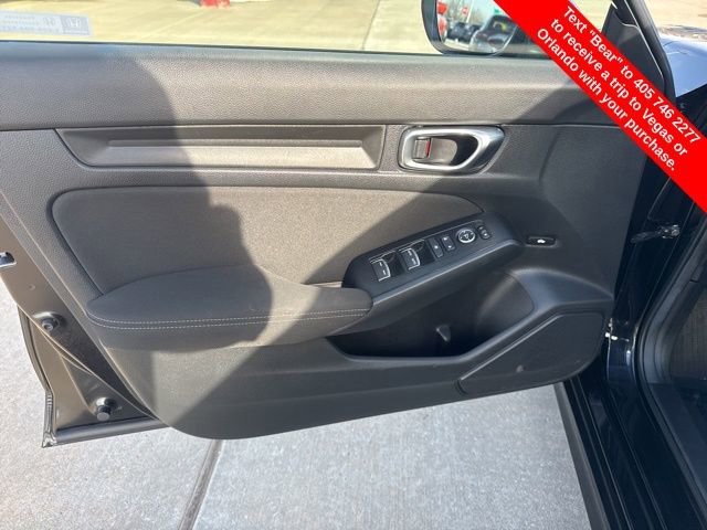 Used 2025 Honda Civic Sport image 15