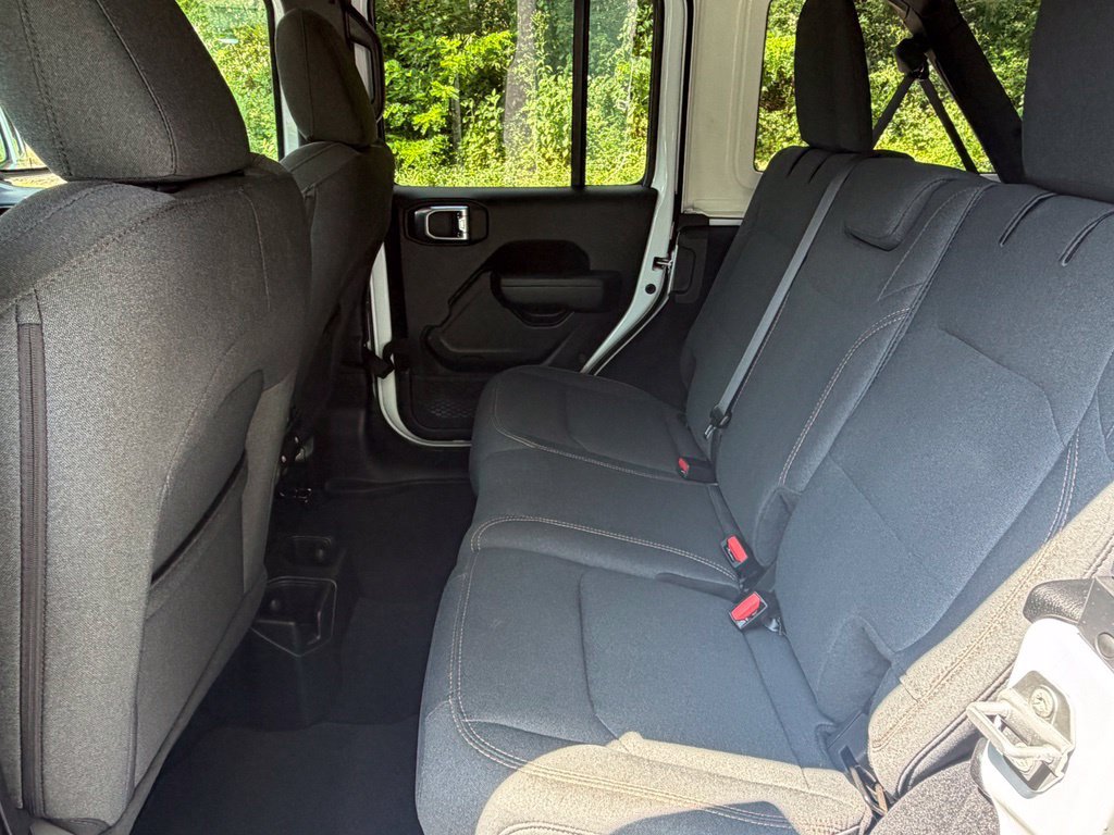 Used 2026 Jeep Wrangler Unlimited Sport AWD/4WD image 25