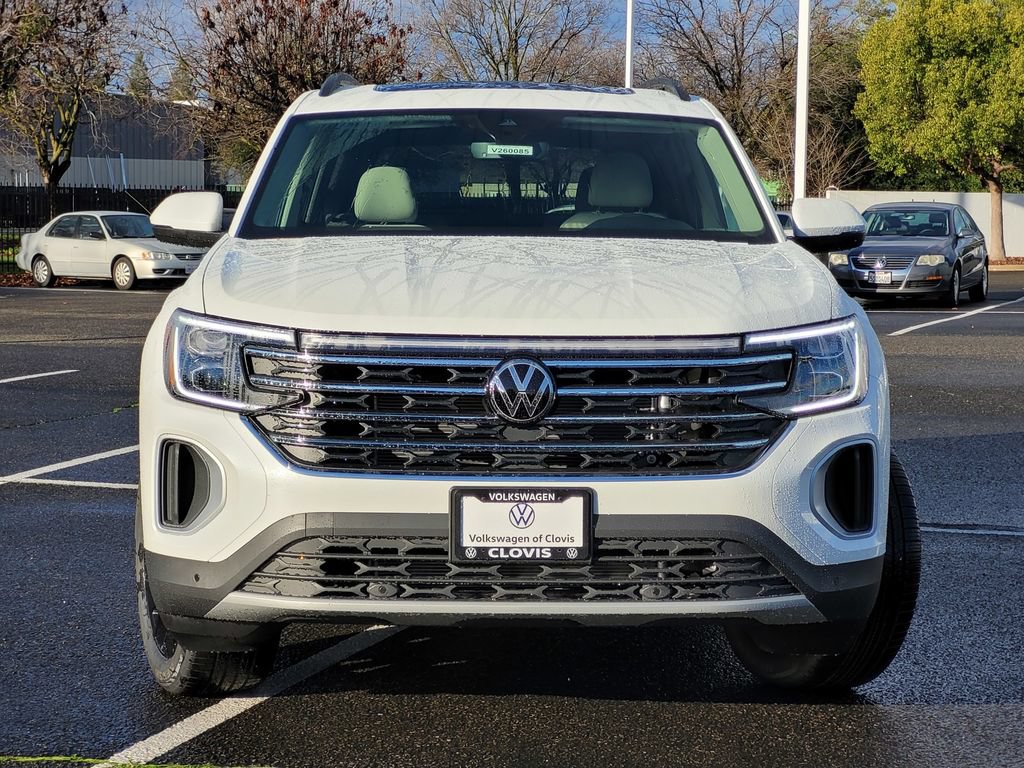New 2026 Volkswagen Atlas SE FWD image 2