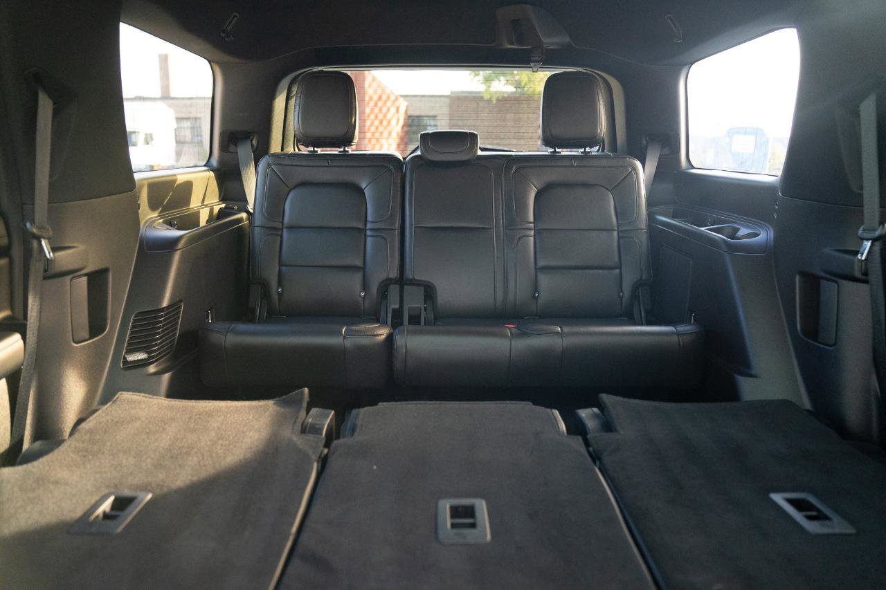 Used 2018 Lincoln Navigator Reserve w/ Technology Package image 35