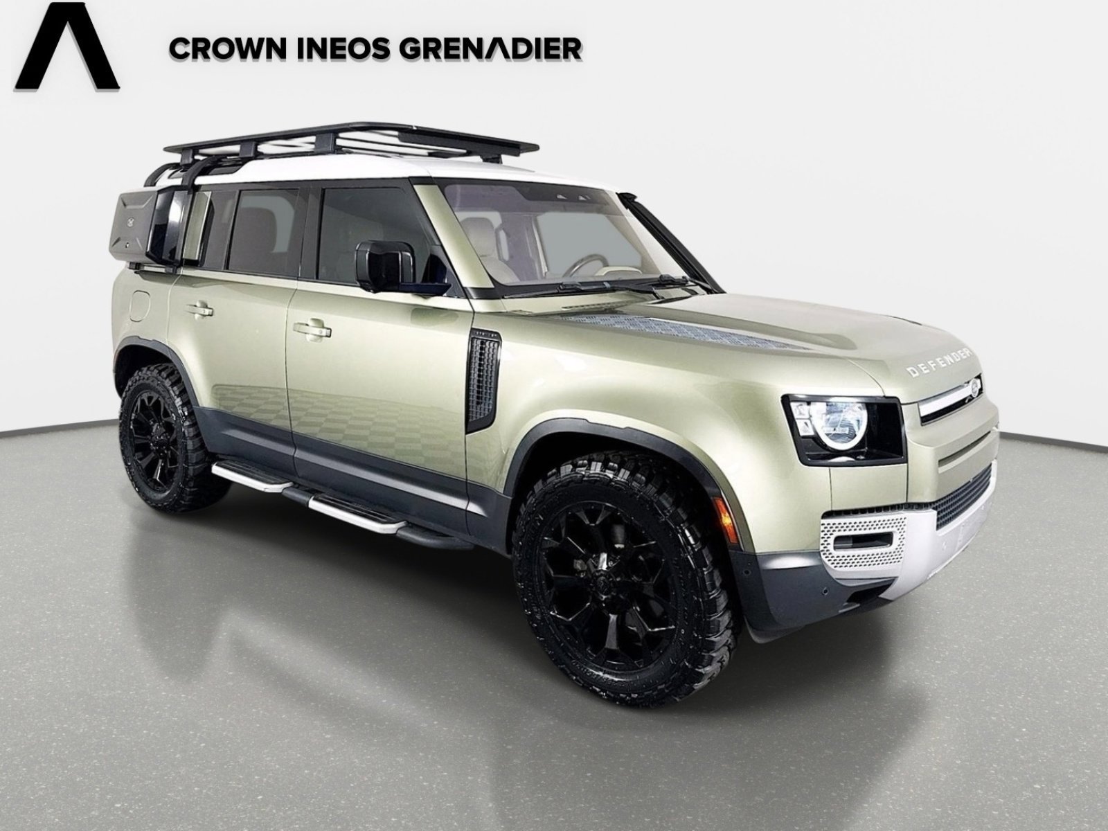 Used 2020 Land Rover Defender 110 S AWD/4WD image 3