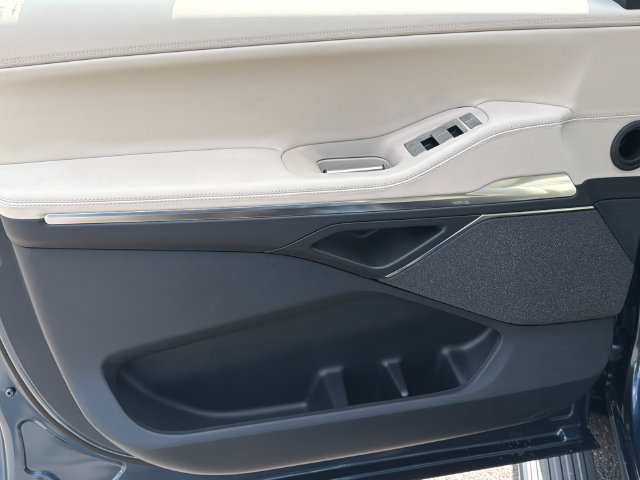 New 2027 Lincoln Navigator L Reserve AWD/4WD image 11