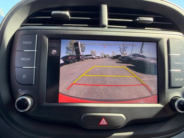 Certified 2025 Kia Soul LX w/ LX Technology Package FWD image 19