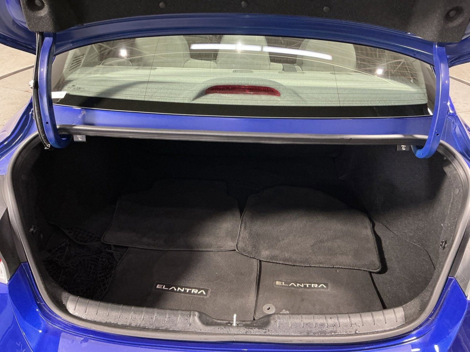 Used 2023 Hyundai Elantra SEL image 31