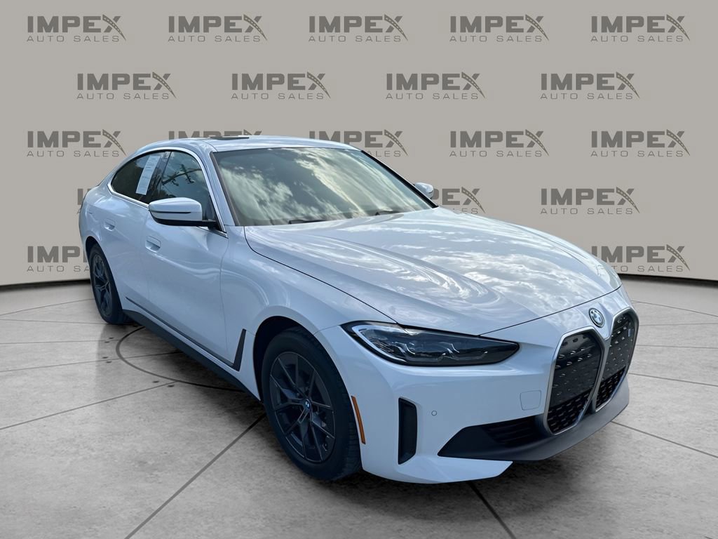 Used 2024 BMW i4 eDrive35 w/ Premium Package image 7