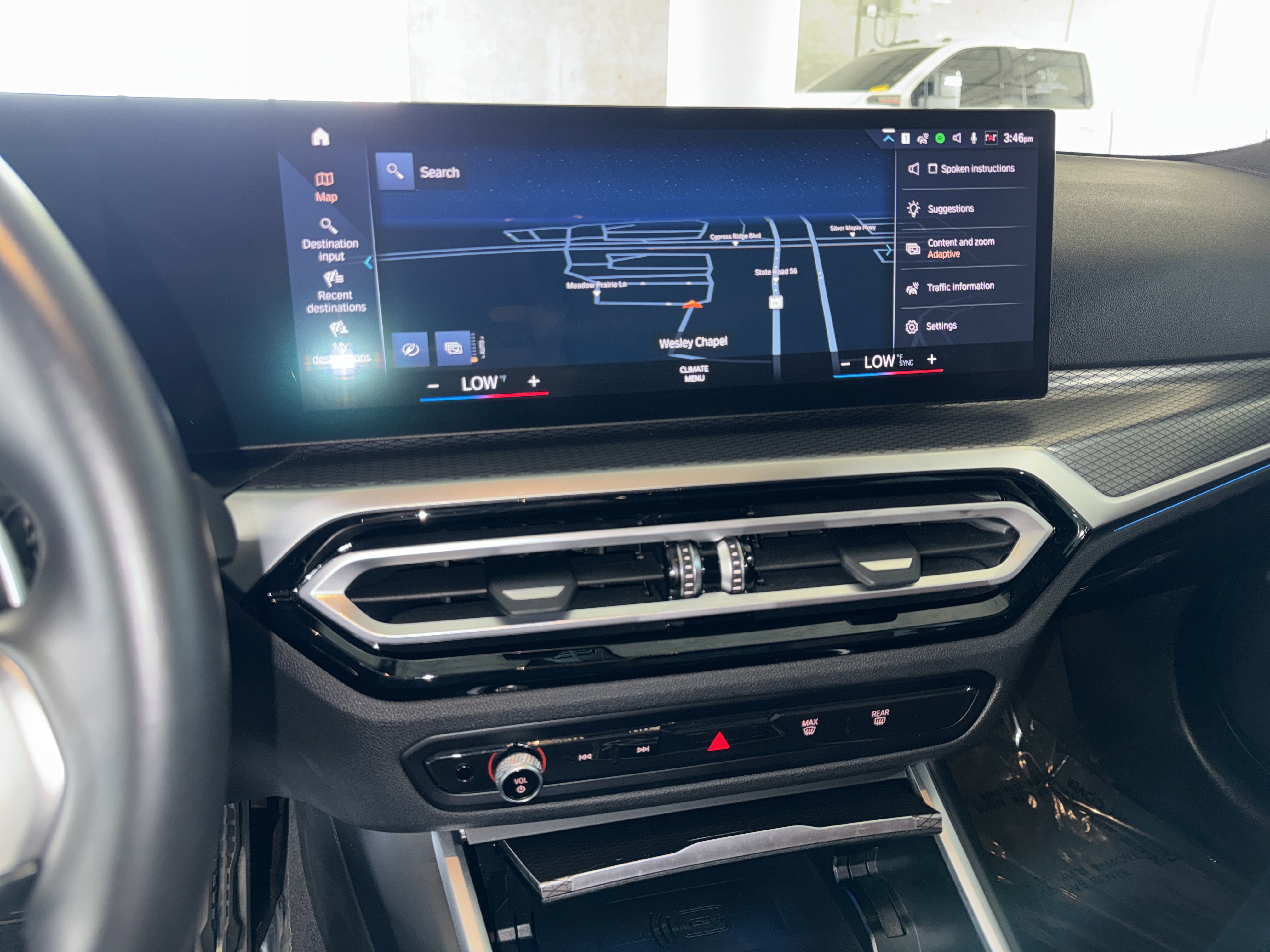 Used 2024 BMW 330i Sedan w/ M Sport Package RWD image 25