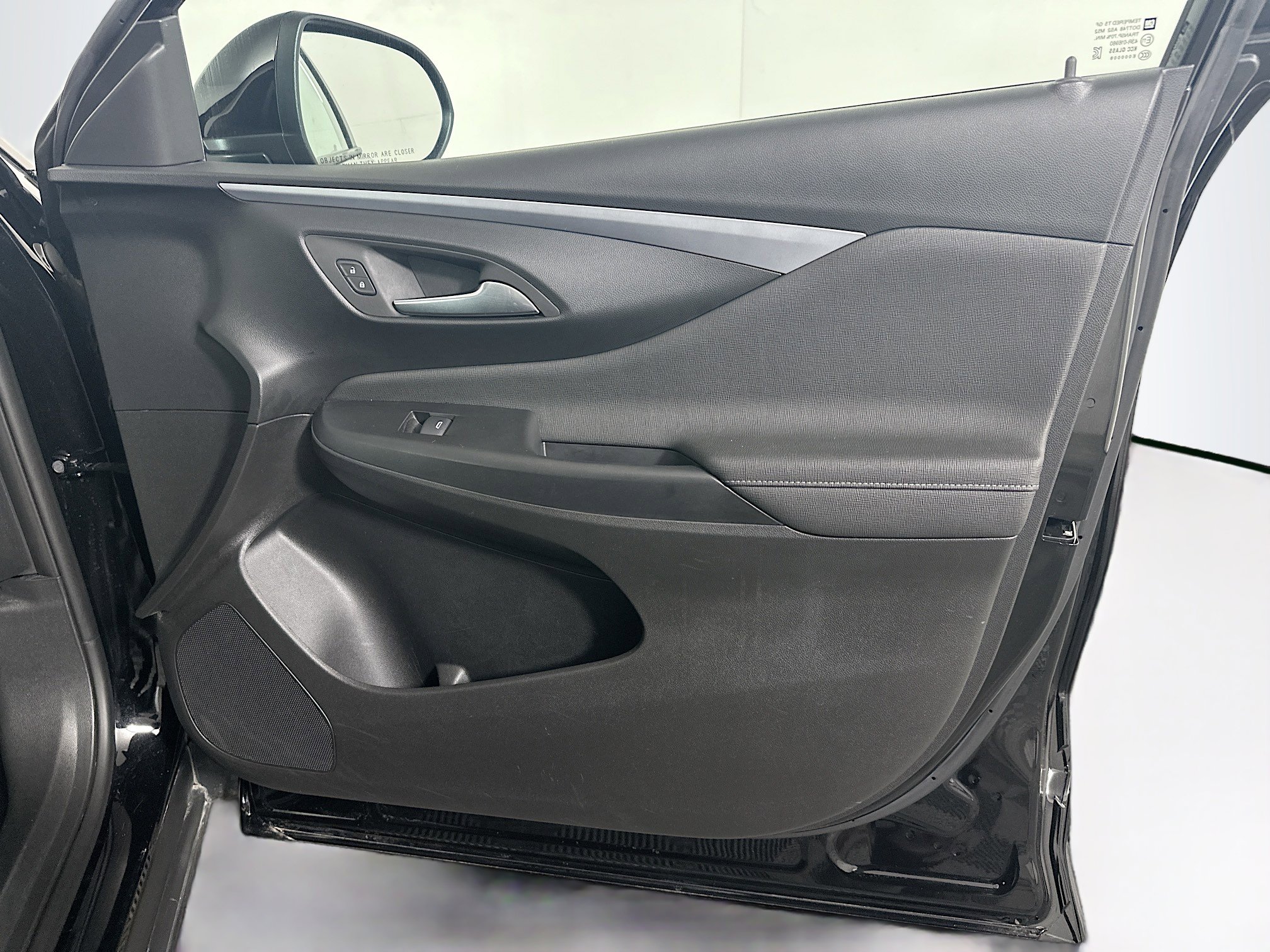 Used 2025 Buick Envista Preferred image 31