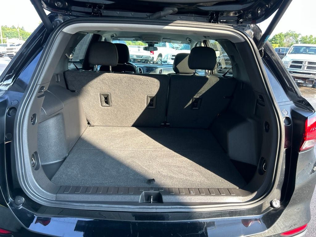 Used 2023 Chevrolet Equinox LT AWD/4WD image 27