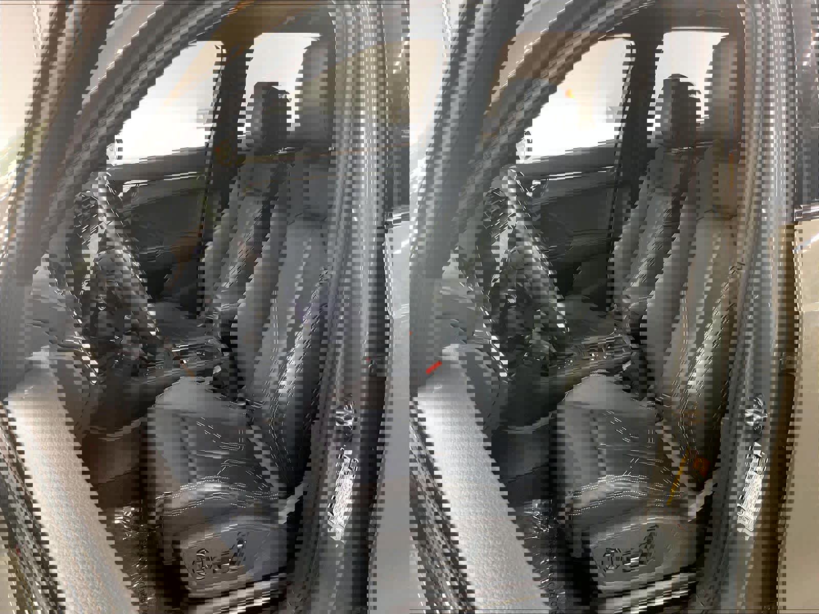 Certified 2023 Audi Q3 2.0T Premium w/ Black Optic Sport Package image 26