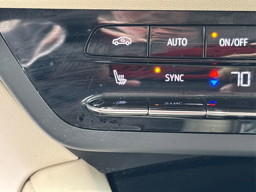 Used 2023 Buick Envision Preferred image 34
