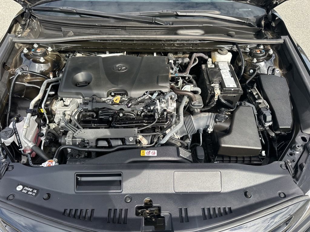 Used 2024 Toyota Camry SE image 30