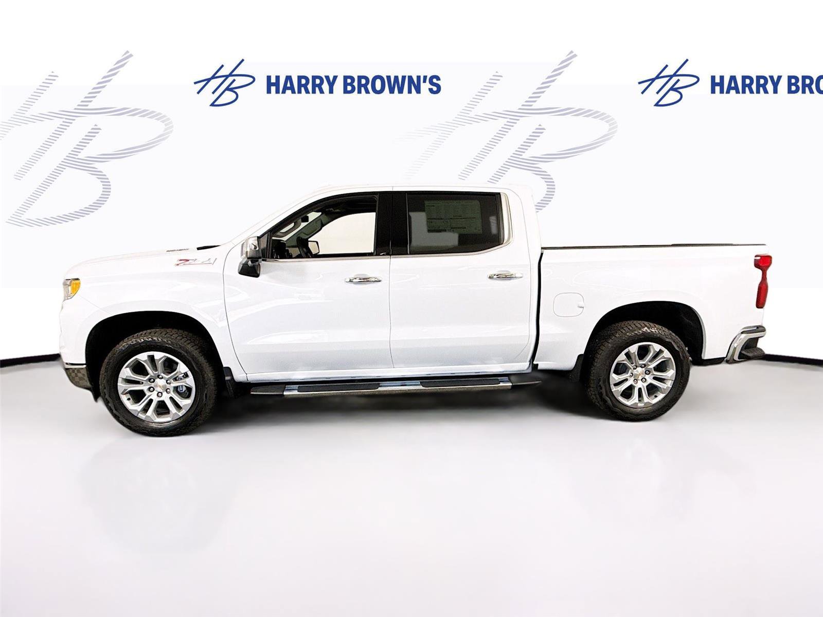 New 2026 Chevrolet Silverado 1500 LTZ w/ LTZ Premium Package AWD/4WD image 30