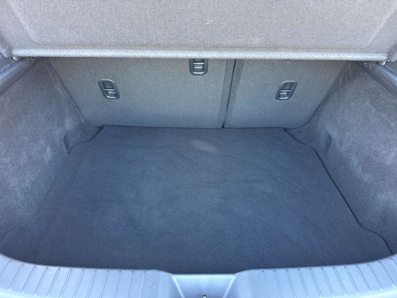 Certified 2025 MAZDA MAZDA3 s Sport image 9