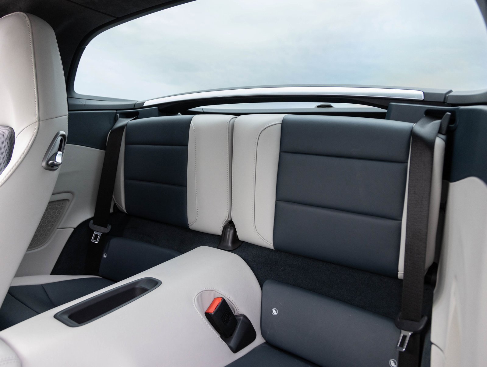 Used 2019 Porsche 911 Targa 4 GTS image 32