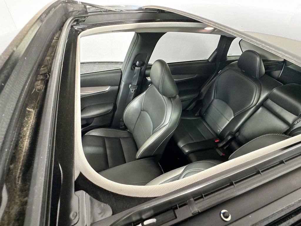 Certified 2023 INFINITI QX50 Luxe FWD image 26