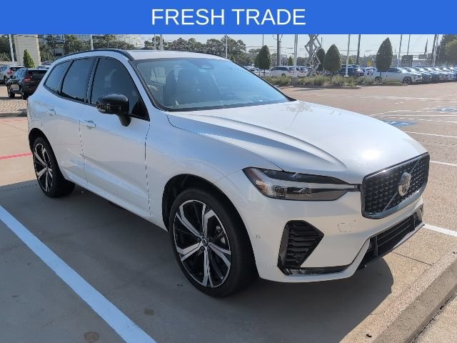 Used 2025 Volvo XC60 B5 Ultra w/ Protection Package Premier AWD/4WD image 2