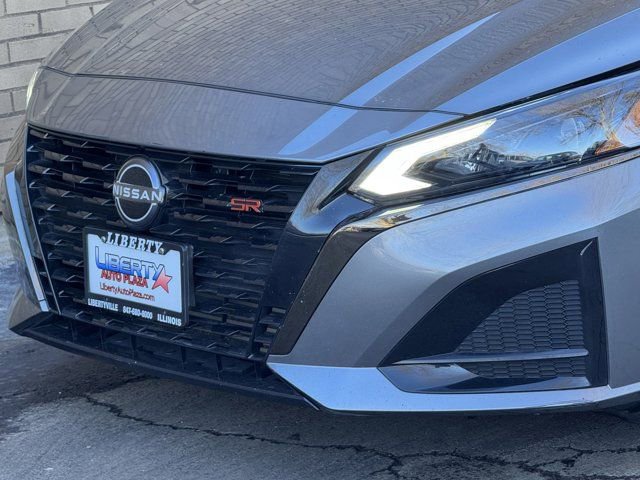 Used 2023 Nissan Altima 2.0 SR image 36