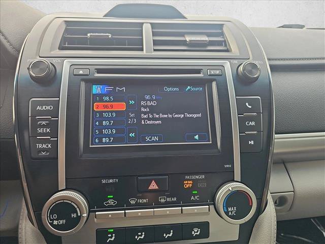 Used 2012 Toyota Camry LE FWD image 13