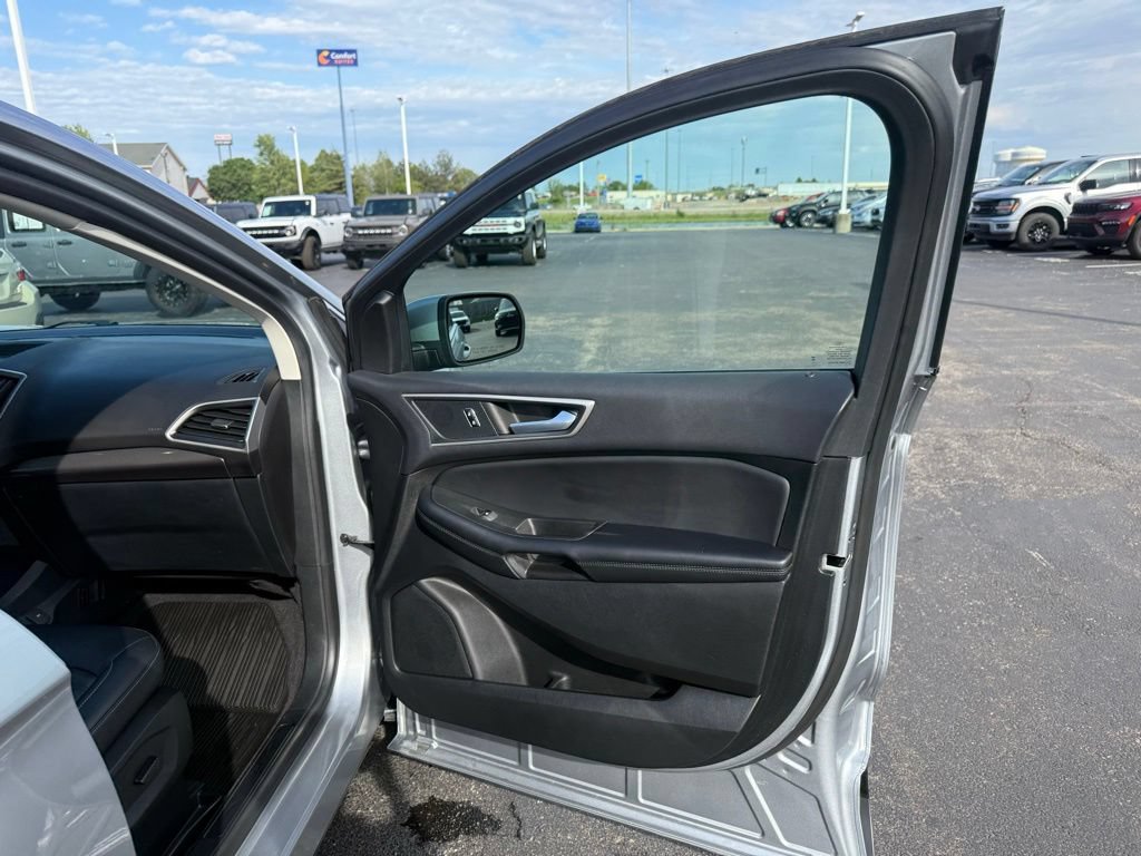 Used 2023 Ford Edge SEL w/ Convenience Package AWD/4WD image 52